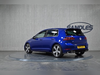 Used Volkswagen Golf 2019 for sale - 77839465: Photo