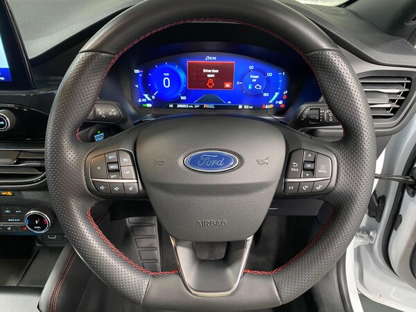 Used Ford Kuga 2023 for sale - 75103052: Photo 45