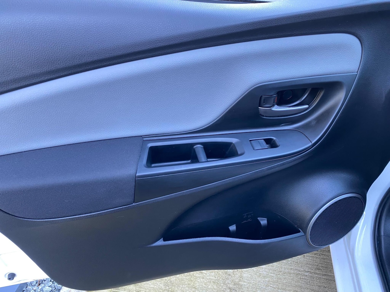 Used Toyota Yaris 2017 for sale - 76899158: Photo 47