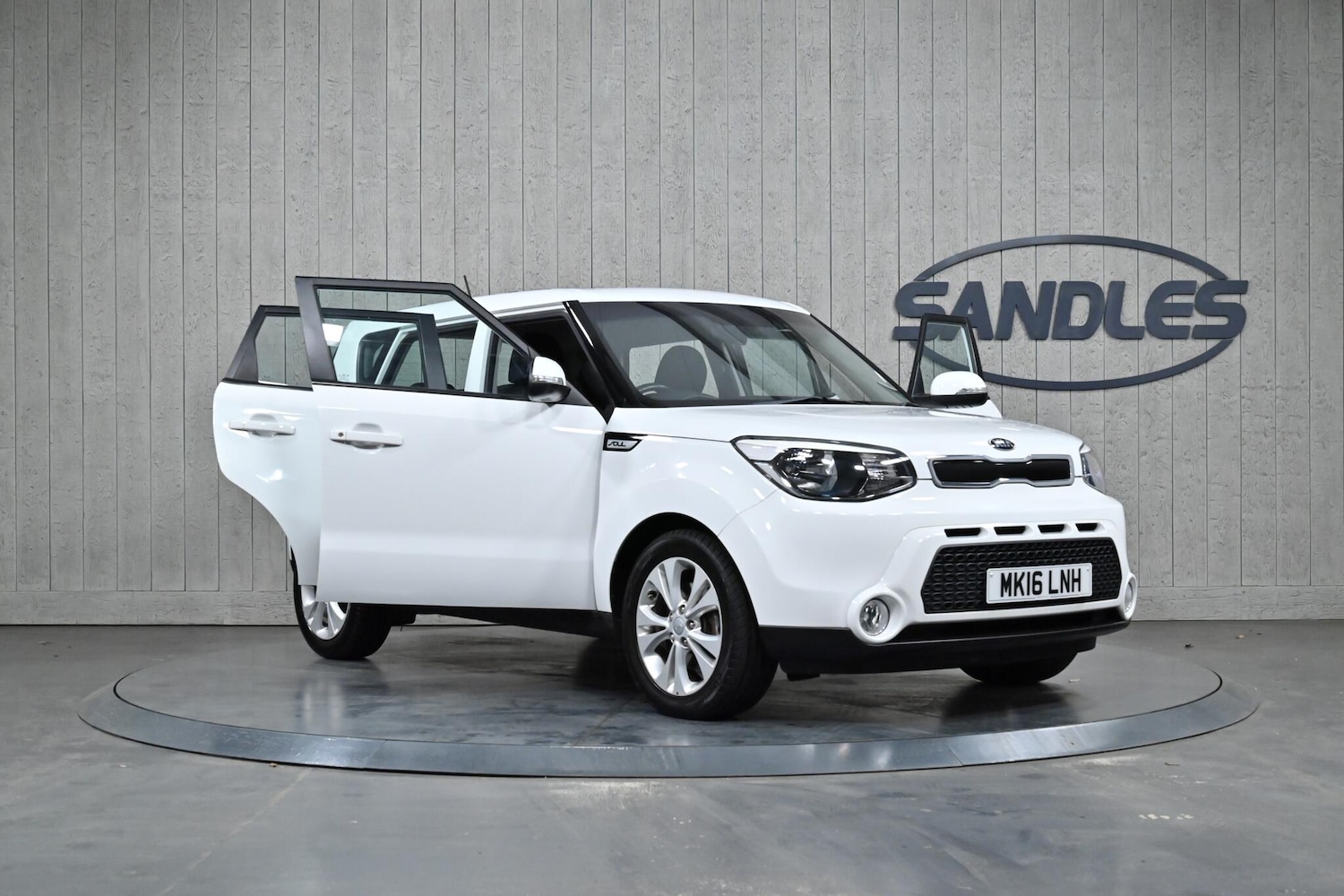 Used Kia Soul 2016 for sale - 77807873: Photo 8