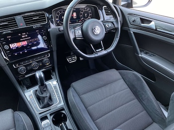 Used Volkswagen Golf 2020 for sale - 78804238: Photo
