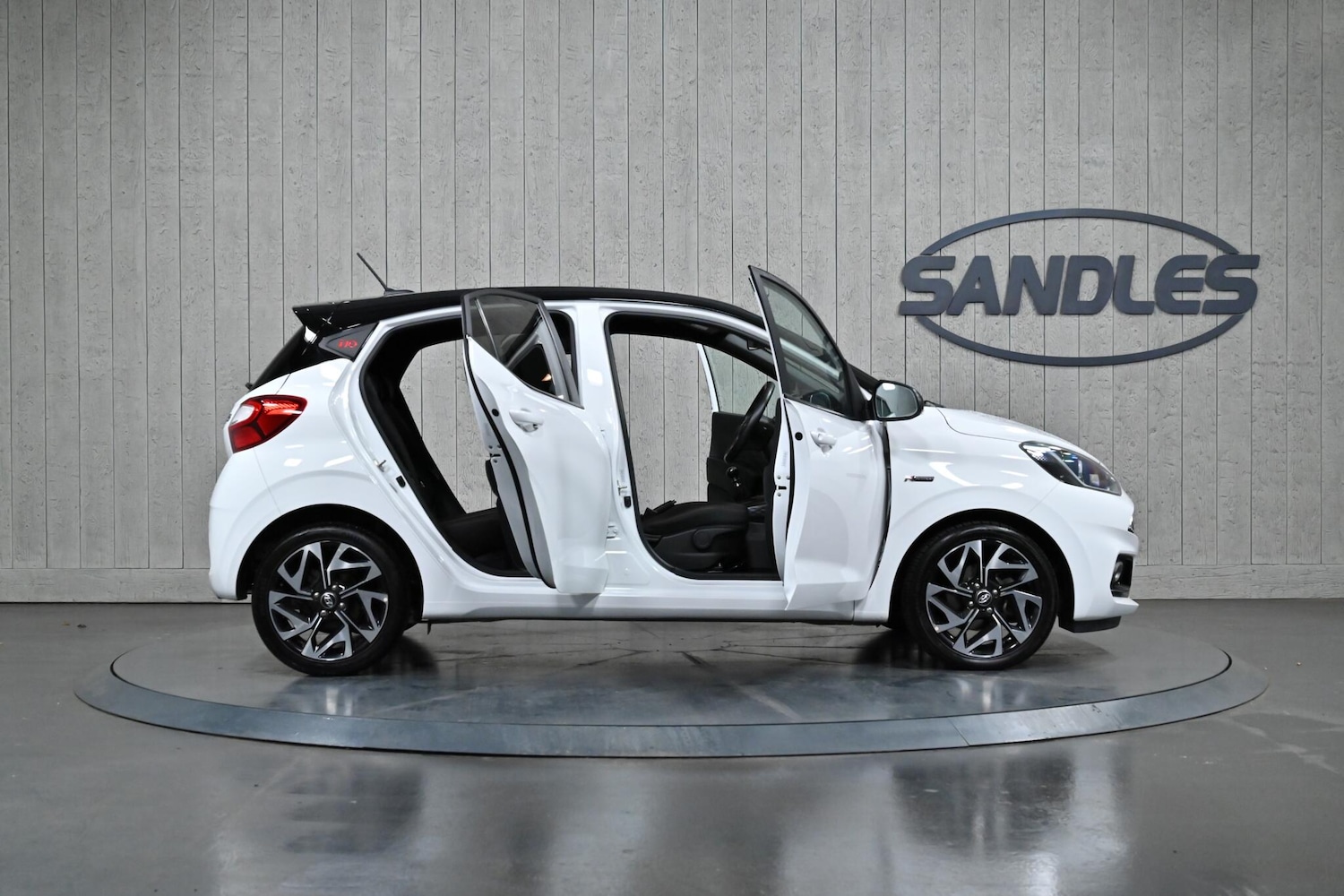 Used Hyundai i10 2021 for sale - 76701846: Photo 11