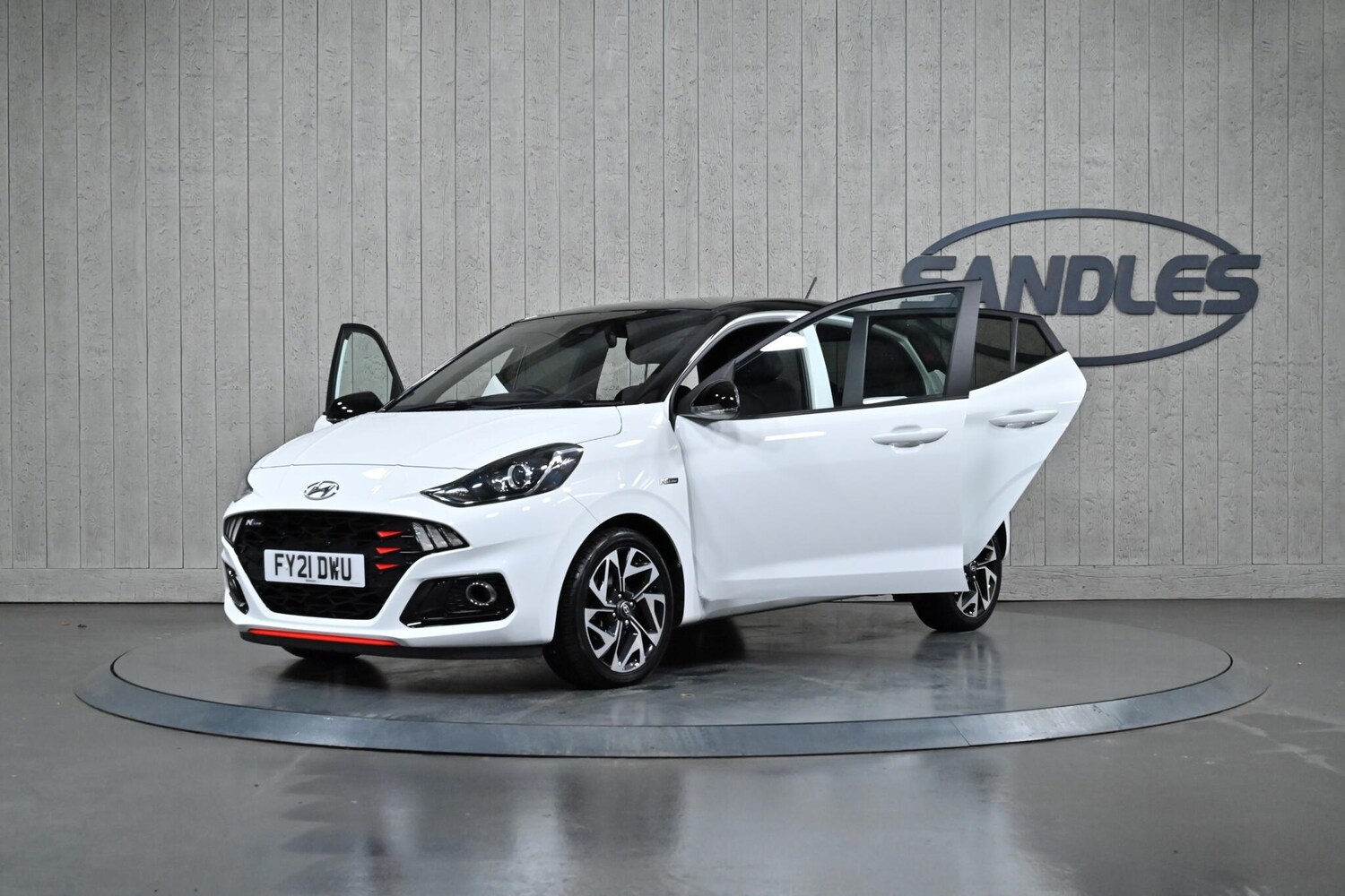 Used Hyundai i10 2021 for sale - 76701846: Photo 15