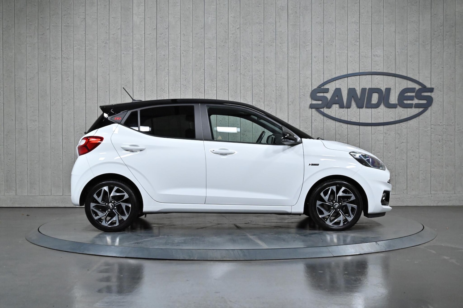 Used Hyundai i10 2021 for sale - 76701846: Photo 3