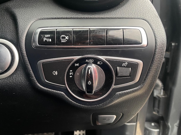 Used Mercedes-Benz GLC 2016 for sale - 76282607: Photo 45
