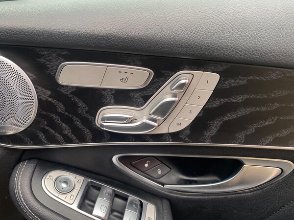 Used Mercedes-Benz GLC 2016 for sale - 76282607: Photo 48