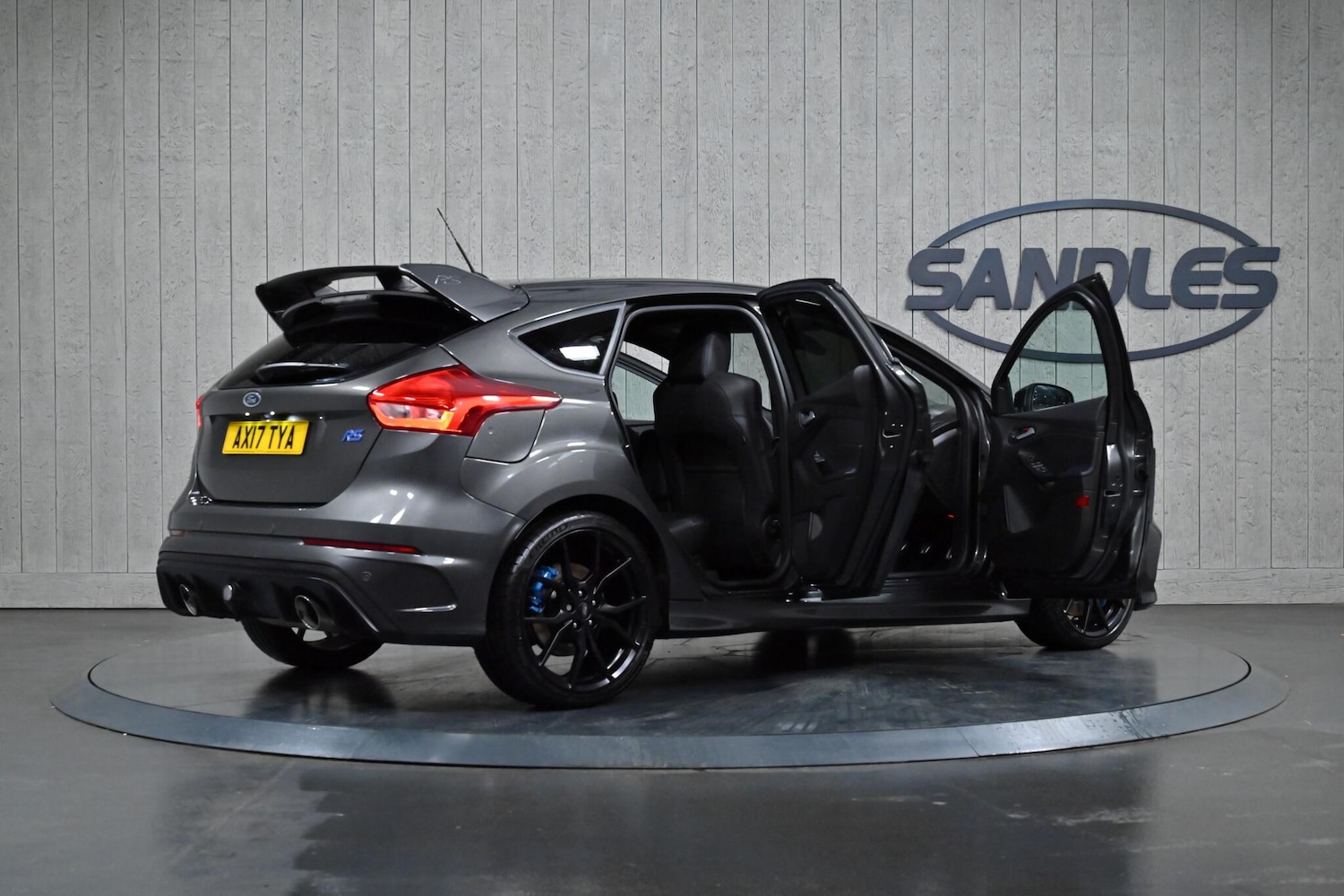 Used Ford Focus 2017 for sale - 76584852: Photo 13