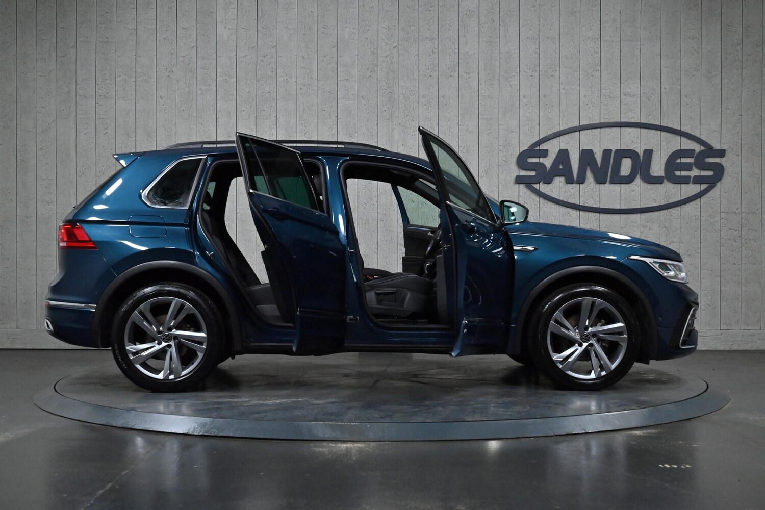 Used Volkswagen Tiguan 2022 for sale - 77351798: Photo 12