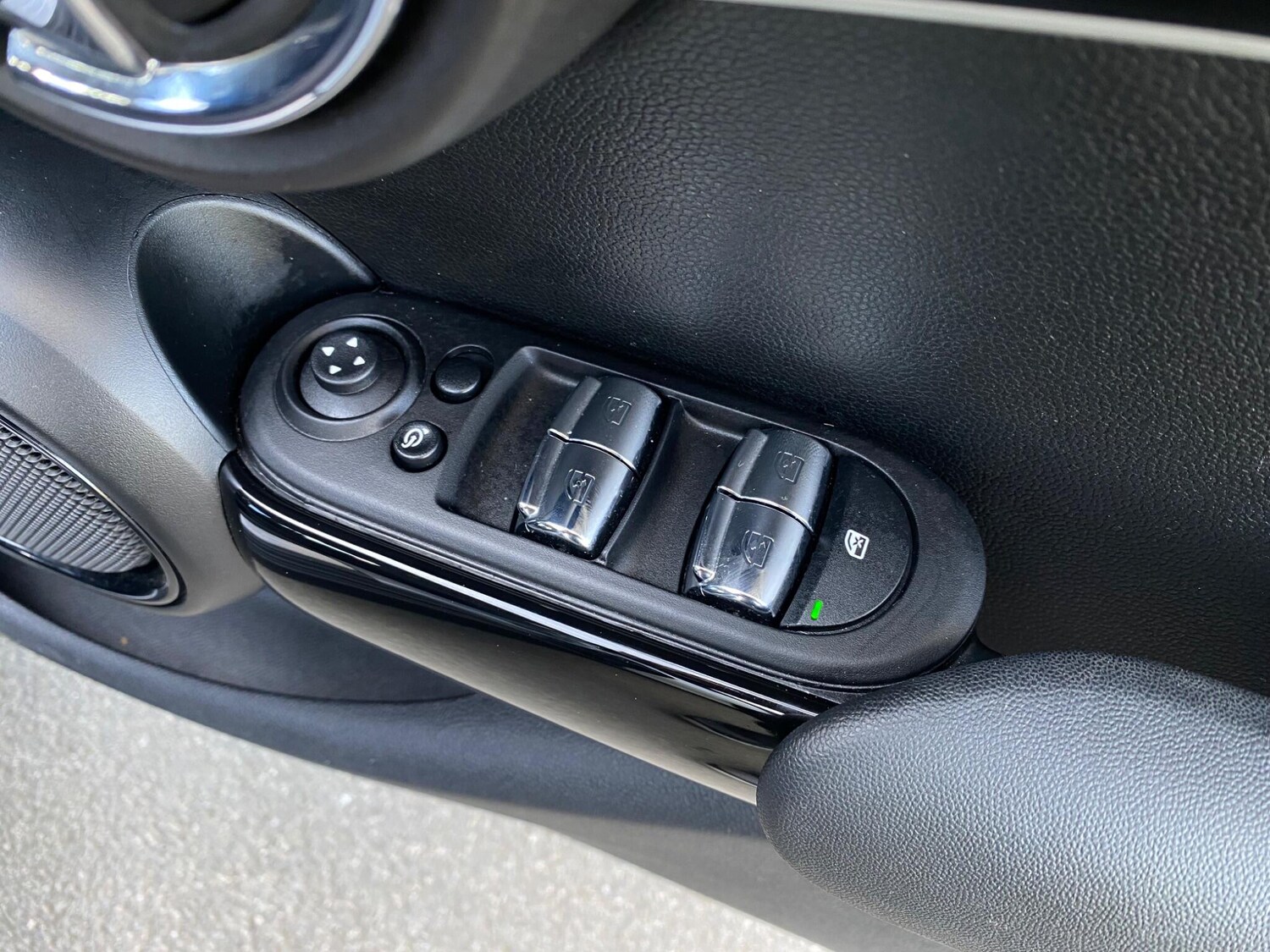 Used MINI Hatch 2022 for sale - 77612004: Photo 46