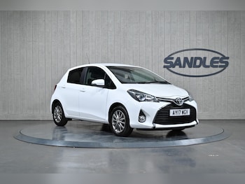 2017 (17) - 1.0 VVT-i Icon Euro 6 5dr (Safety Sense)