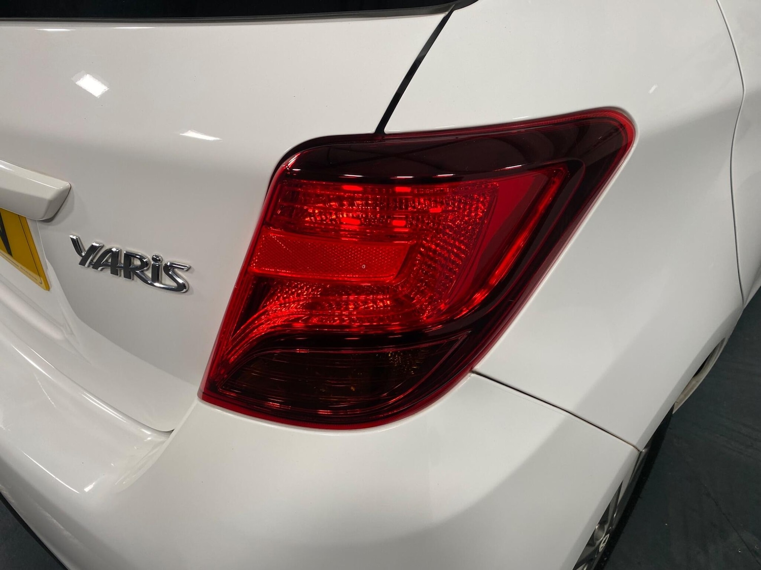 Used Toyota Yaris 2017 for sale - 76913647: Photo 23