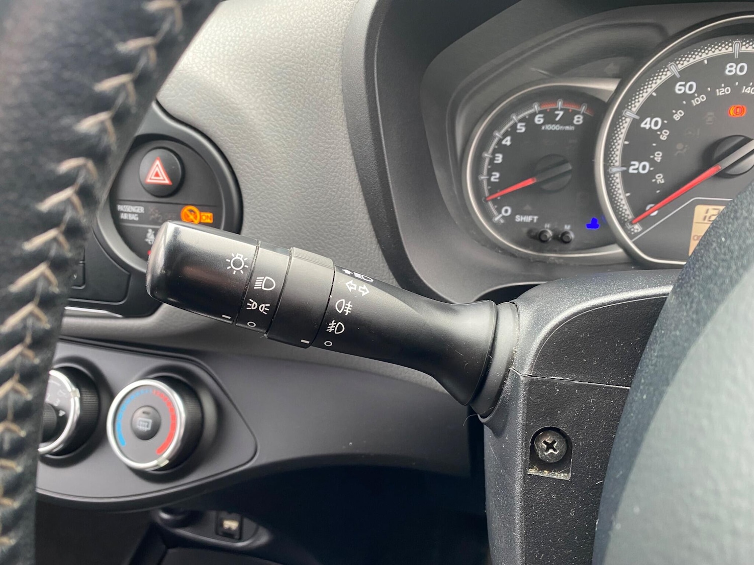 Used Toyota Yaris 2017 for sale - 76913647: Photo 42