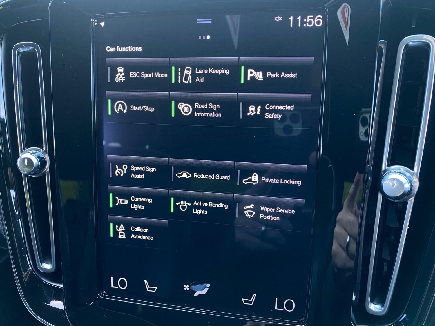 Used Volvo XC40 2018 for sale - 75838061: Photo 34