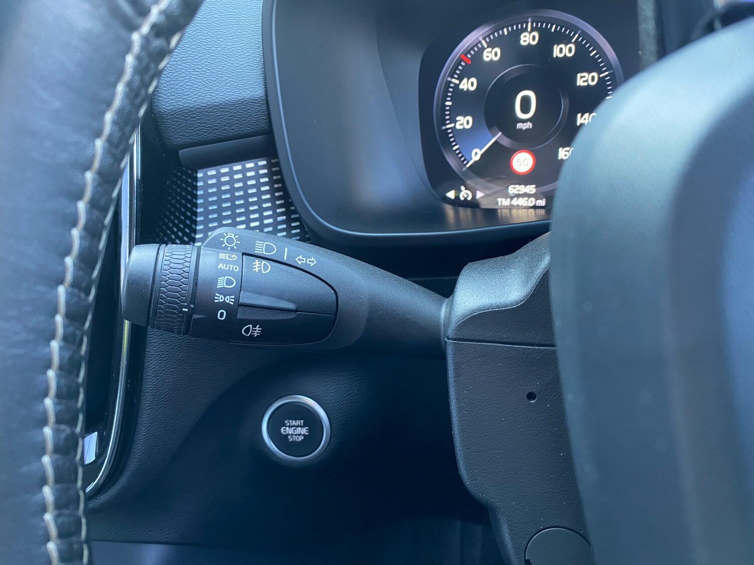 Used Volvo XC40 2018 for sale - 75838061: Photo 43