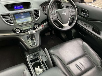 Used Honda CR-V 2017 for sale - 78577398: Photo