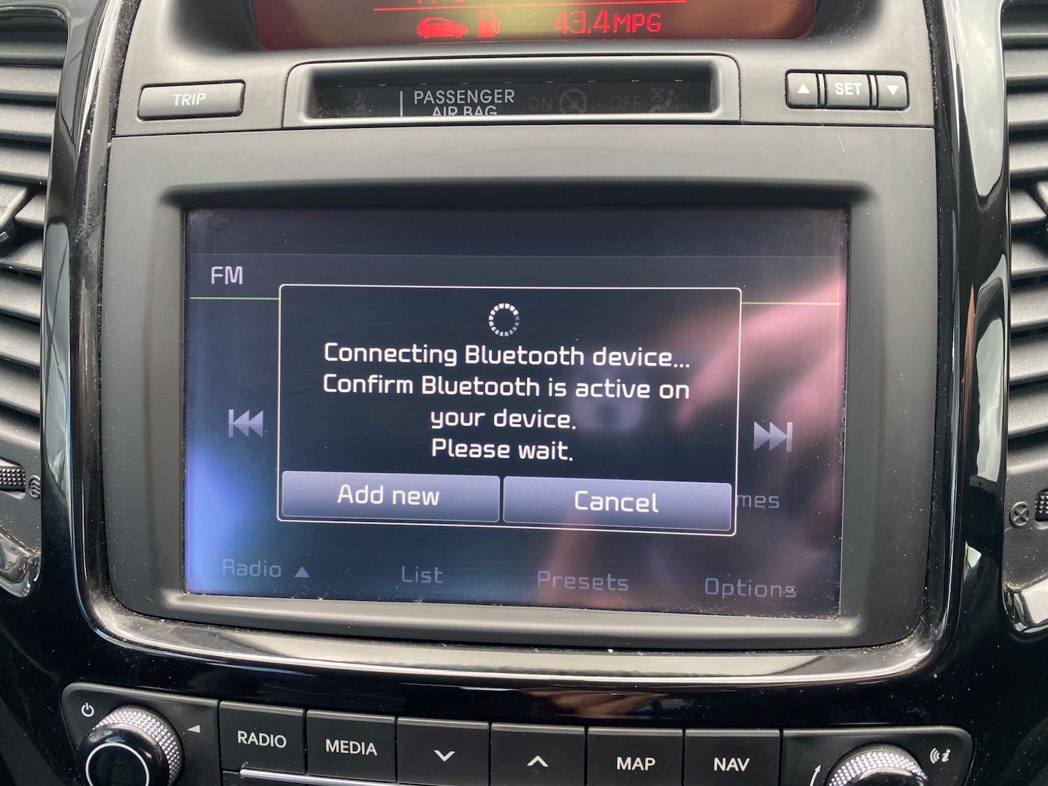 Used Kia Venga 2015 for sale - 75707783: Photo 32