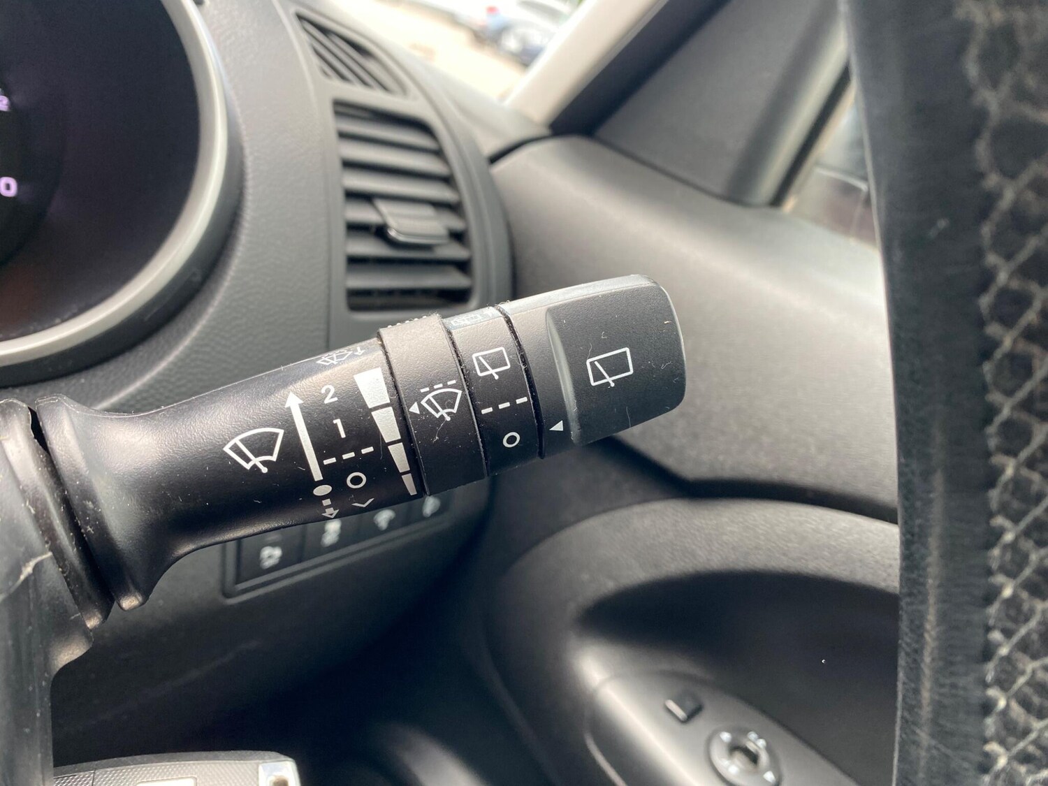 Used Kia Venga 2015 for sale - 75707783: Photo 47