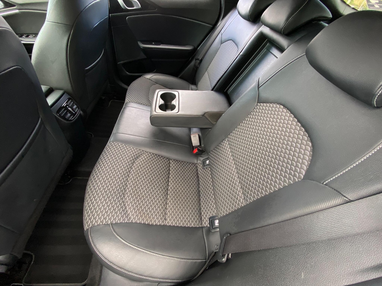 Used Kia XCeed 2022 for sale - 76498608: Photo 28