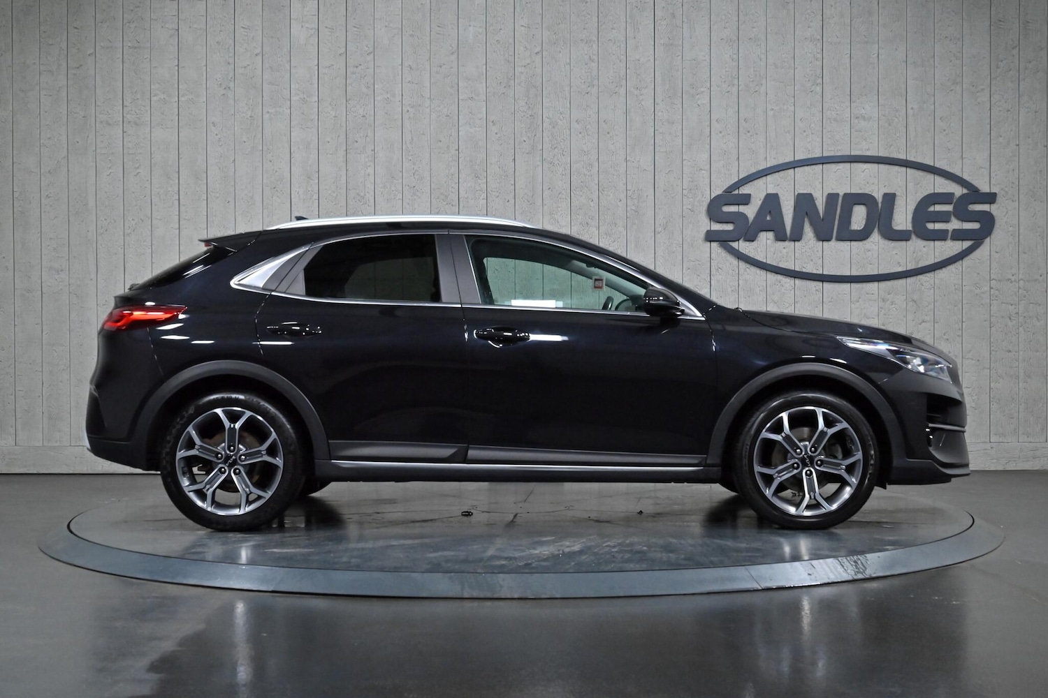 Used Kia XCeed 2022 for sale - 76498608: Photo 3