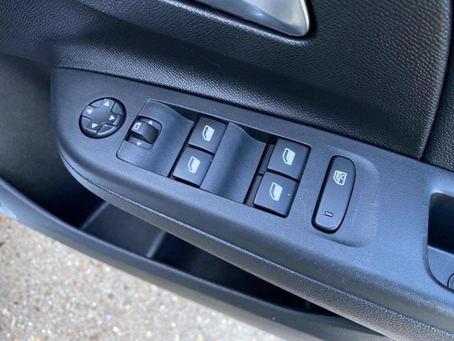 Used Vauxhall Corsa 2023 for sale - 77647027: Photo 42