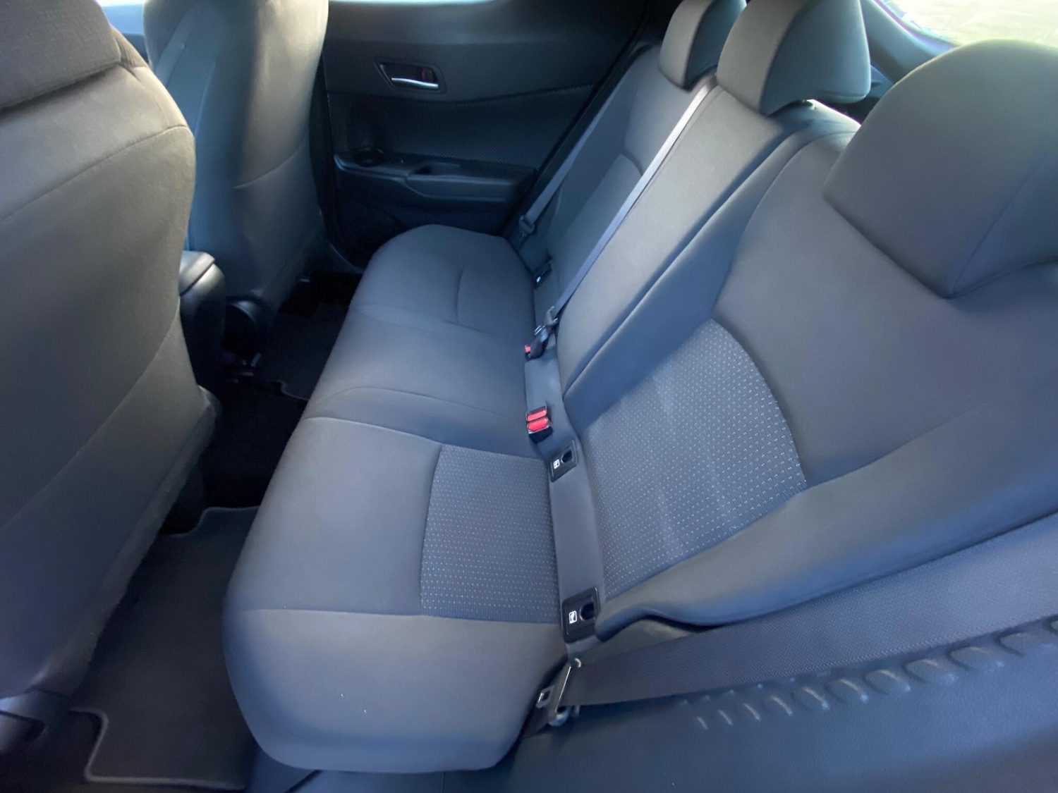 Used Toyota C-HR 2018 for sale - 76735115: Photo 29