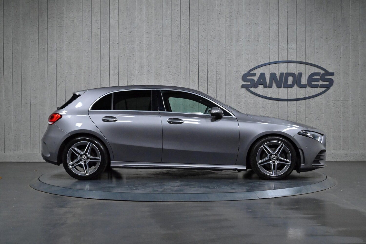 Used Mercedes-Benz A-Class 2020 for sale - 76348940: Photo 3