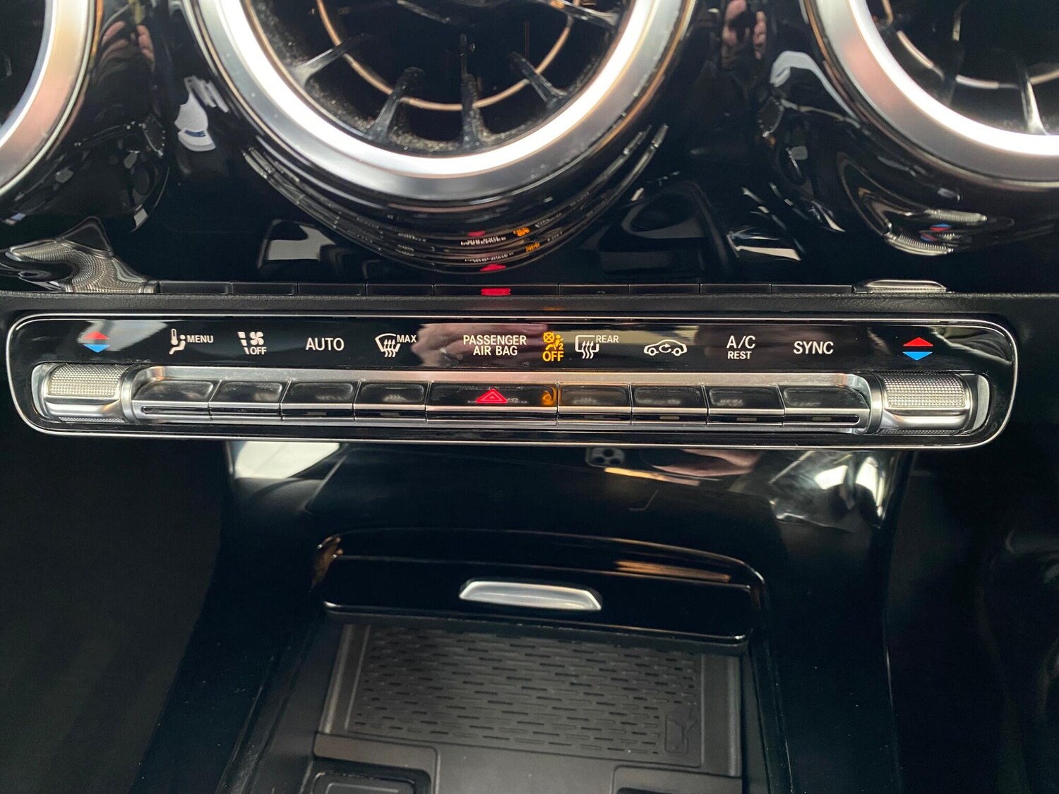 Used Mercedes-Benz A-Class 2020 for sale - 76348940: Photo 38