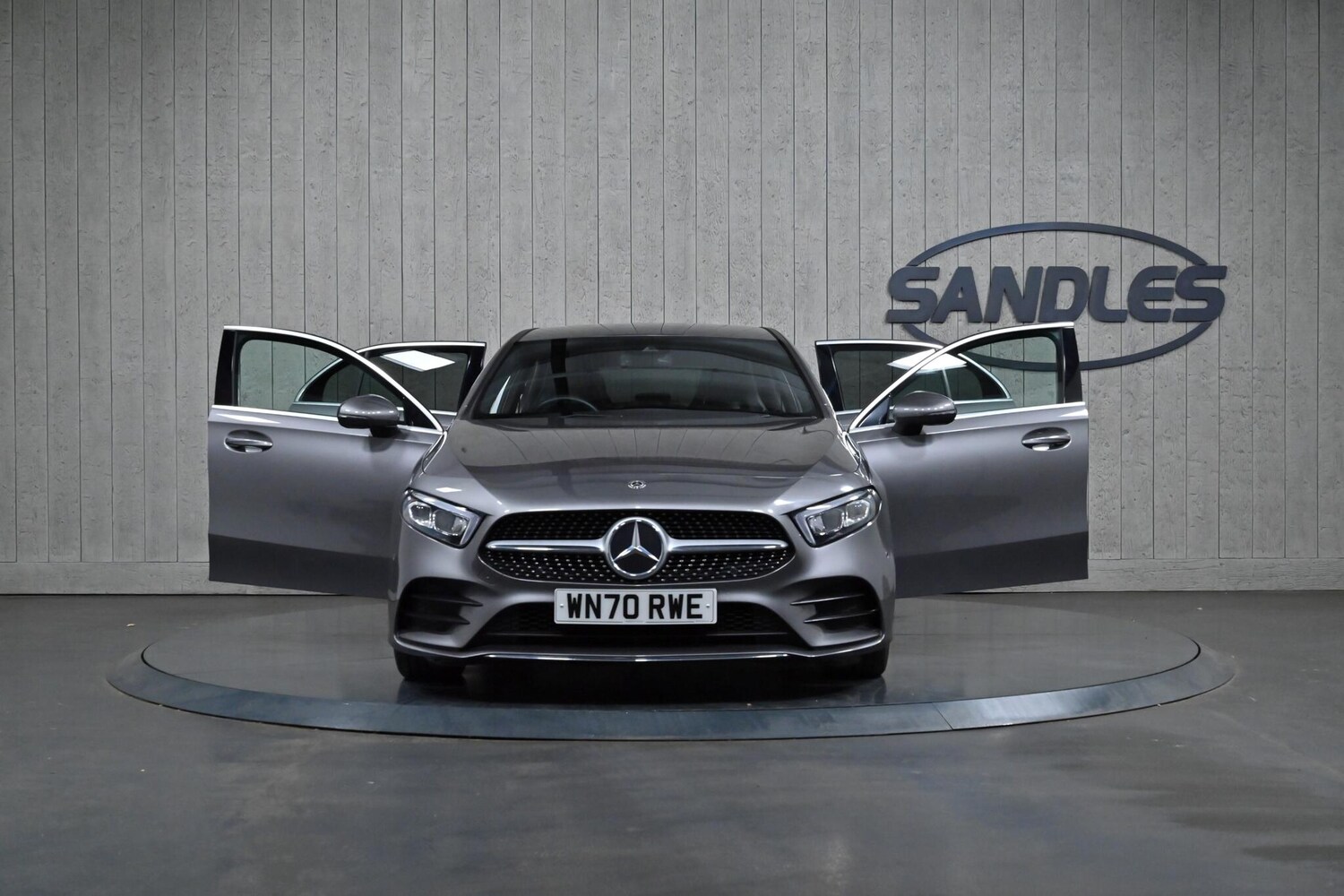 Used Mercedes-Benz A-Class 2020 for sale - 76348940: Photo 9