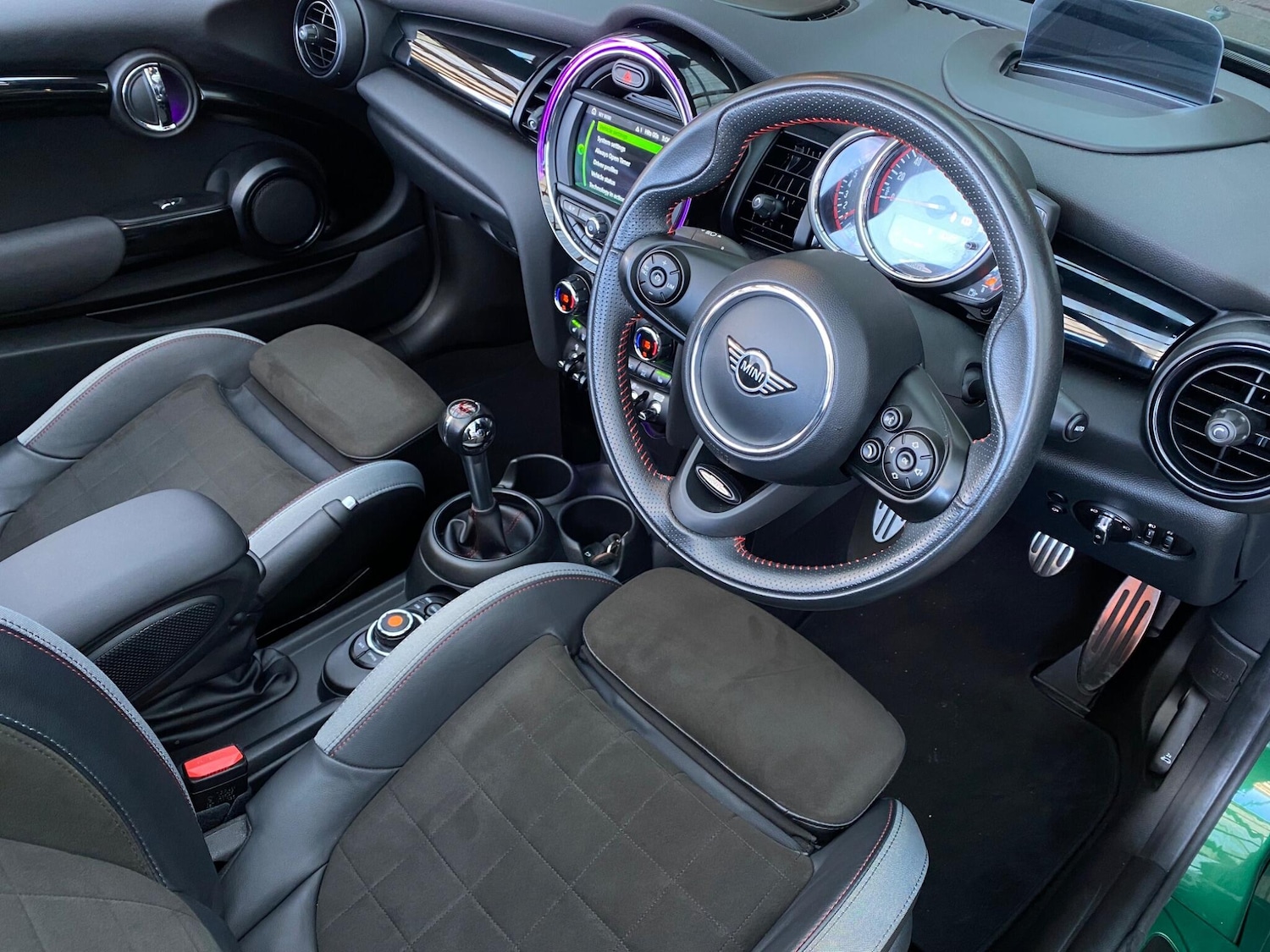 Used MINI Convertible 2019 for sale - 77496417: Photo 2