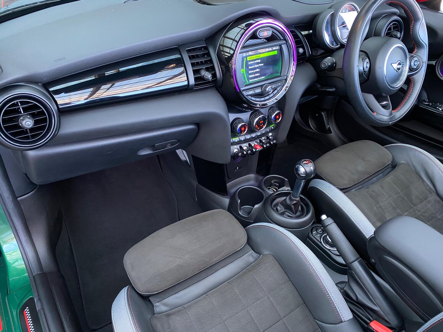 Used MINI Convertible 2019 for sale - 77496417: Photo 32