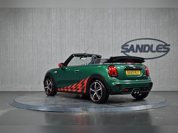 Used MINI Convertible 2019 for sale - 77496417: Photo