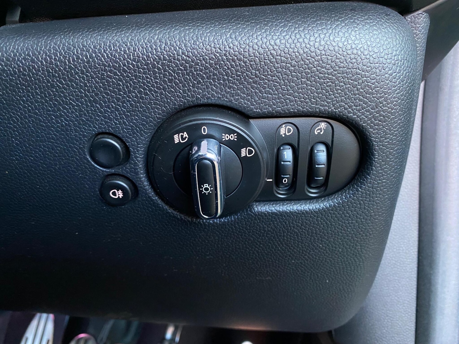 Used MINI Convertible 2019 for sale - 77496417: Photo 50