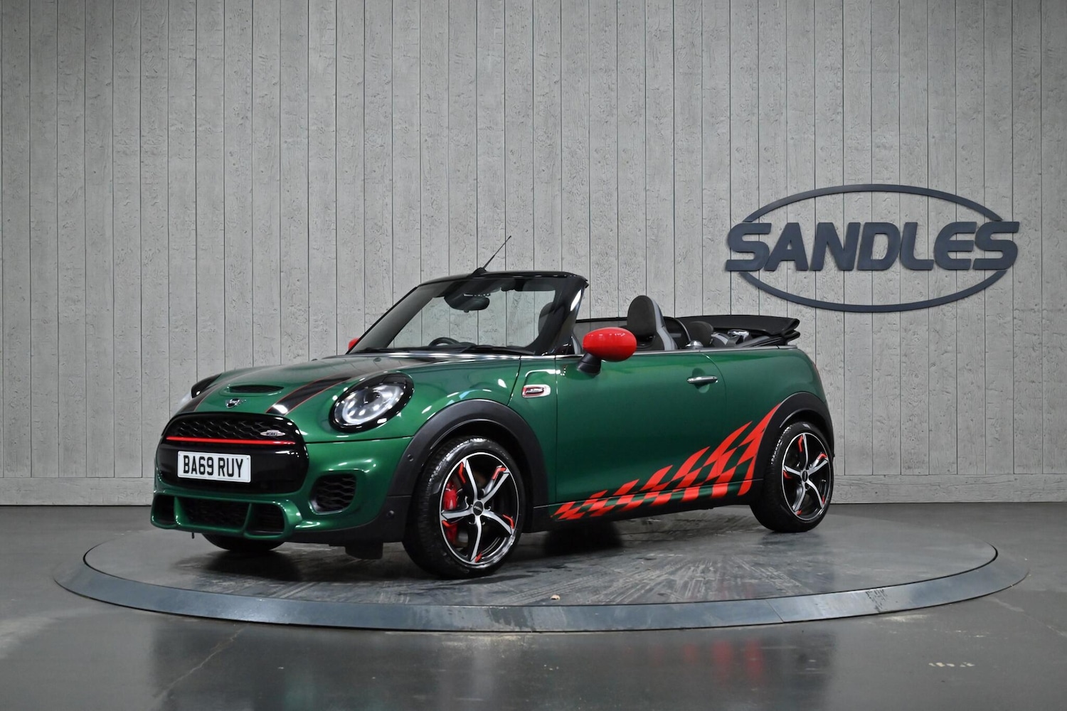 Used MINI Convertible 2019 for sale - 77496417: Photo 8
