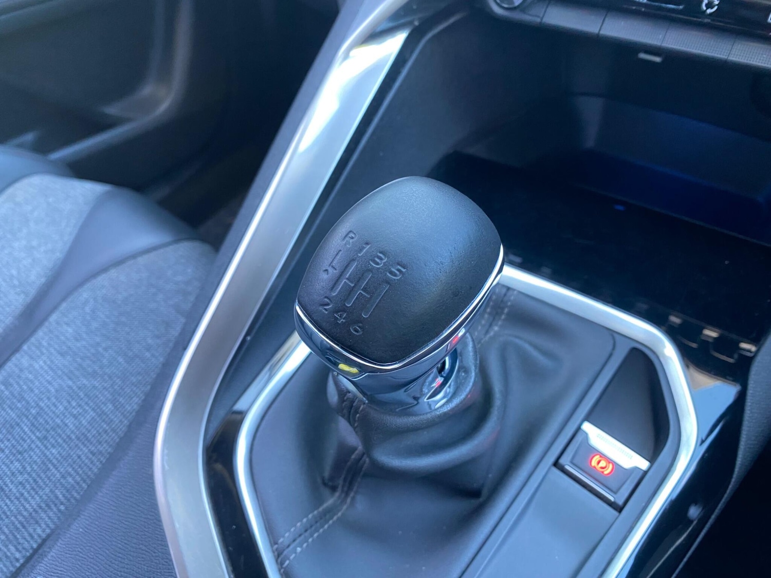 Used Peugeot 3008 2020 for sale - 76371161: Photo 39