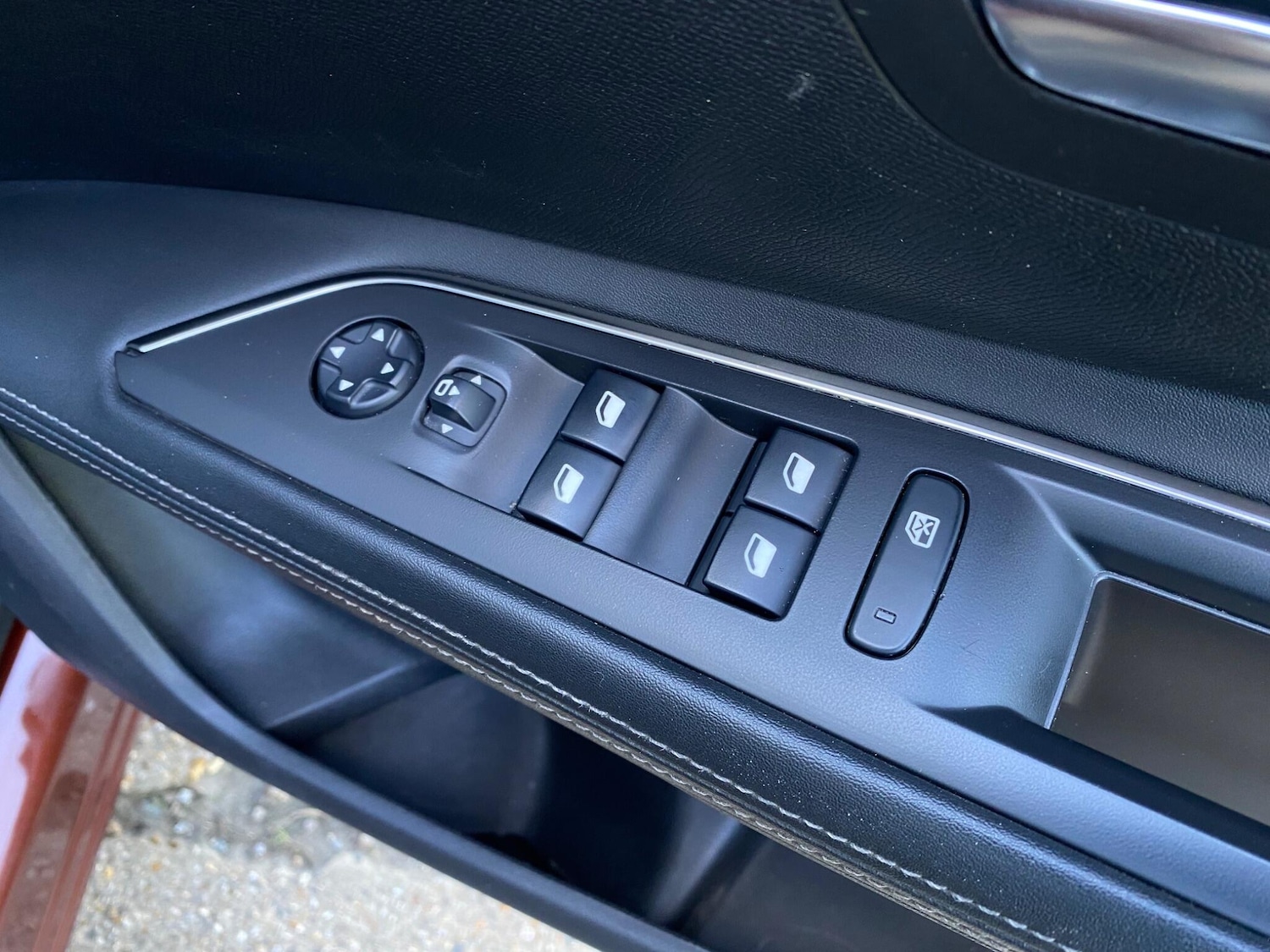 Used Peugeot 3008 2020 for sale - 76371161: Photo 48