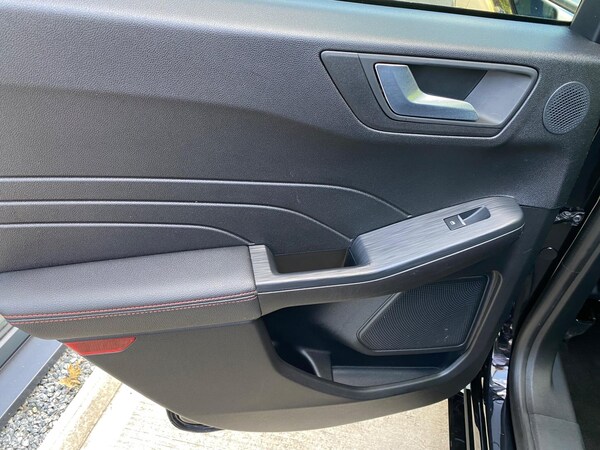 Used Ford Kuga 2022 for sale - 75622597: Photo 58