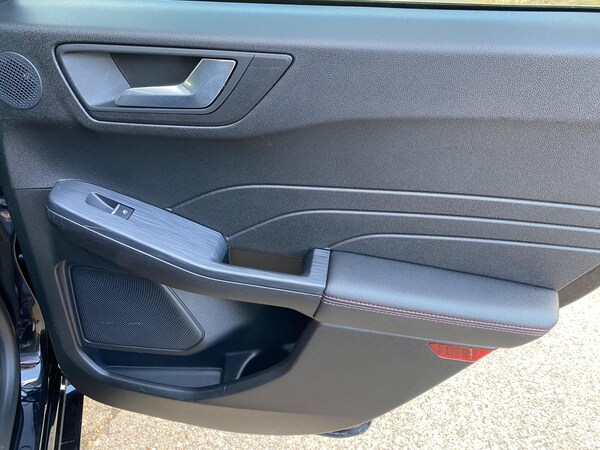 Used Ford Kuga 2022 for sale - 75622597: Photo 60