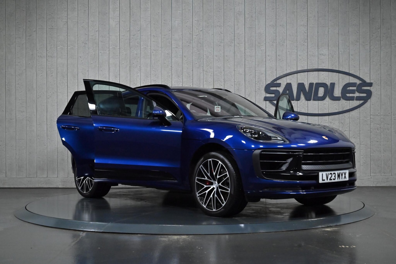 Used Porsche Macan 2023 for sale - 77574781: Photo 10