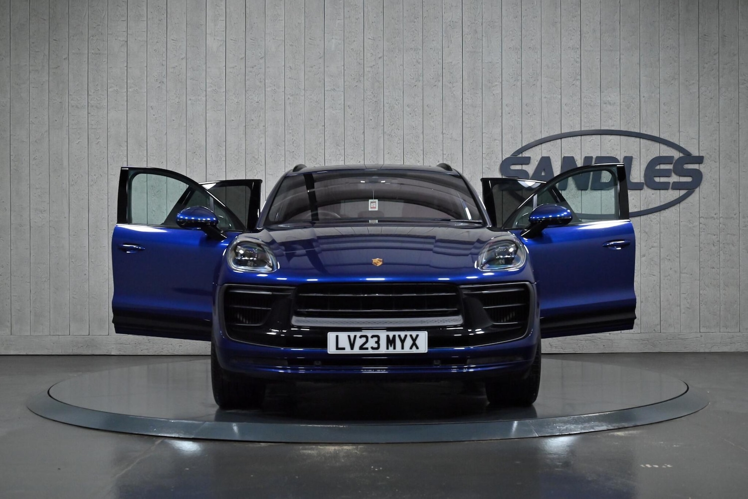 Used Porsche Macan 2023 for sale - 77574781: Photo 11