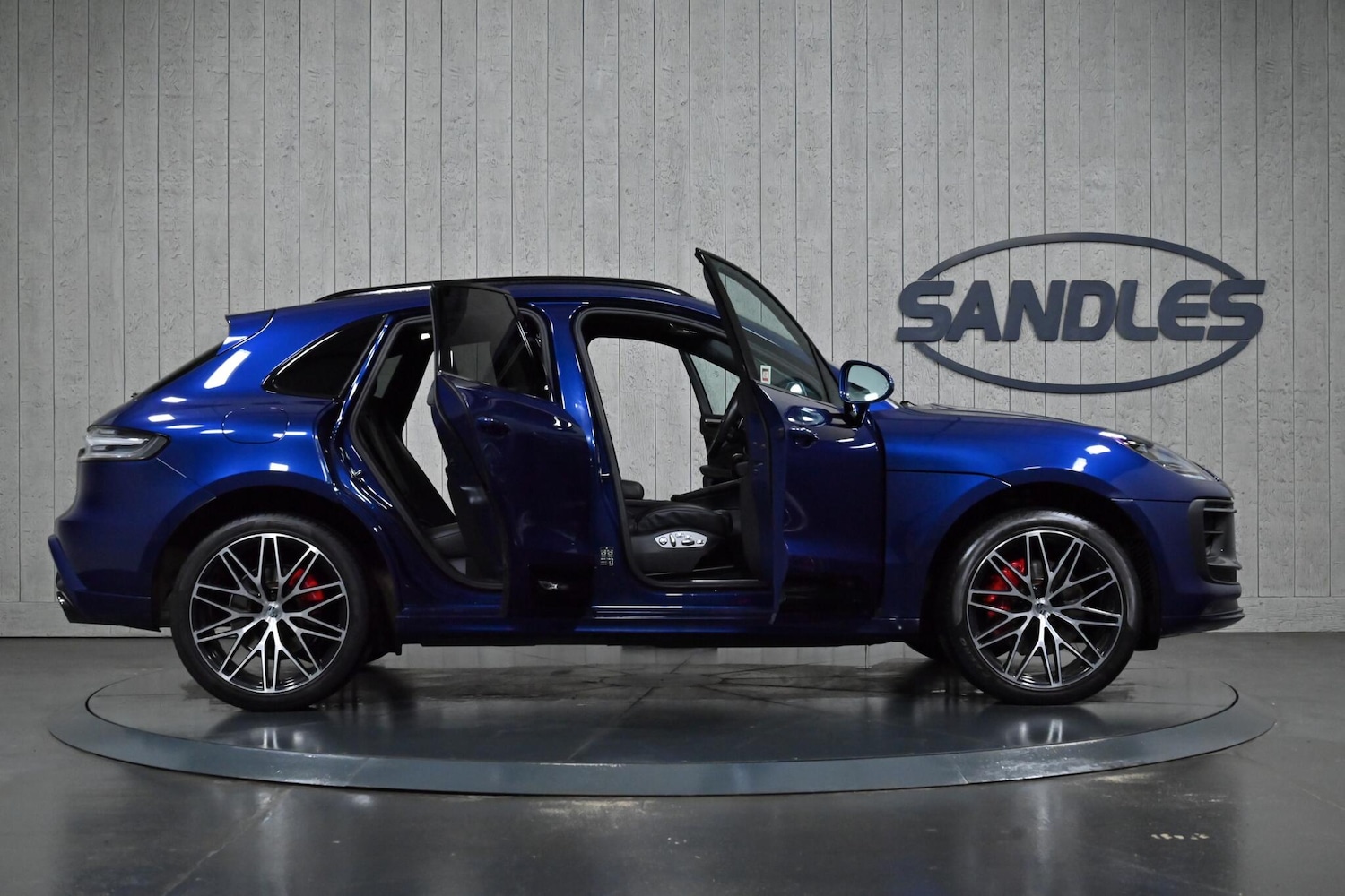 Used Porsche Macan 2023 for sale - 77574781: Photo 12