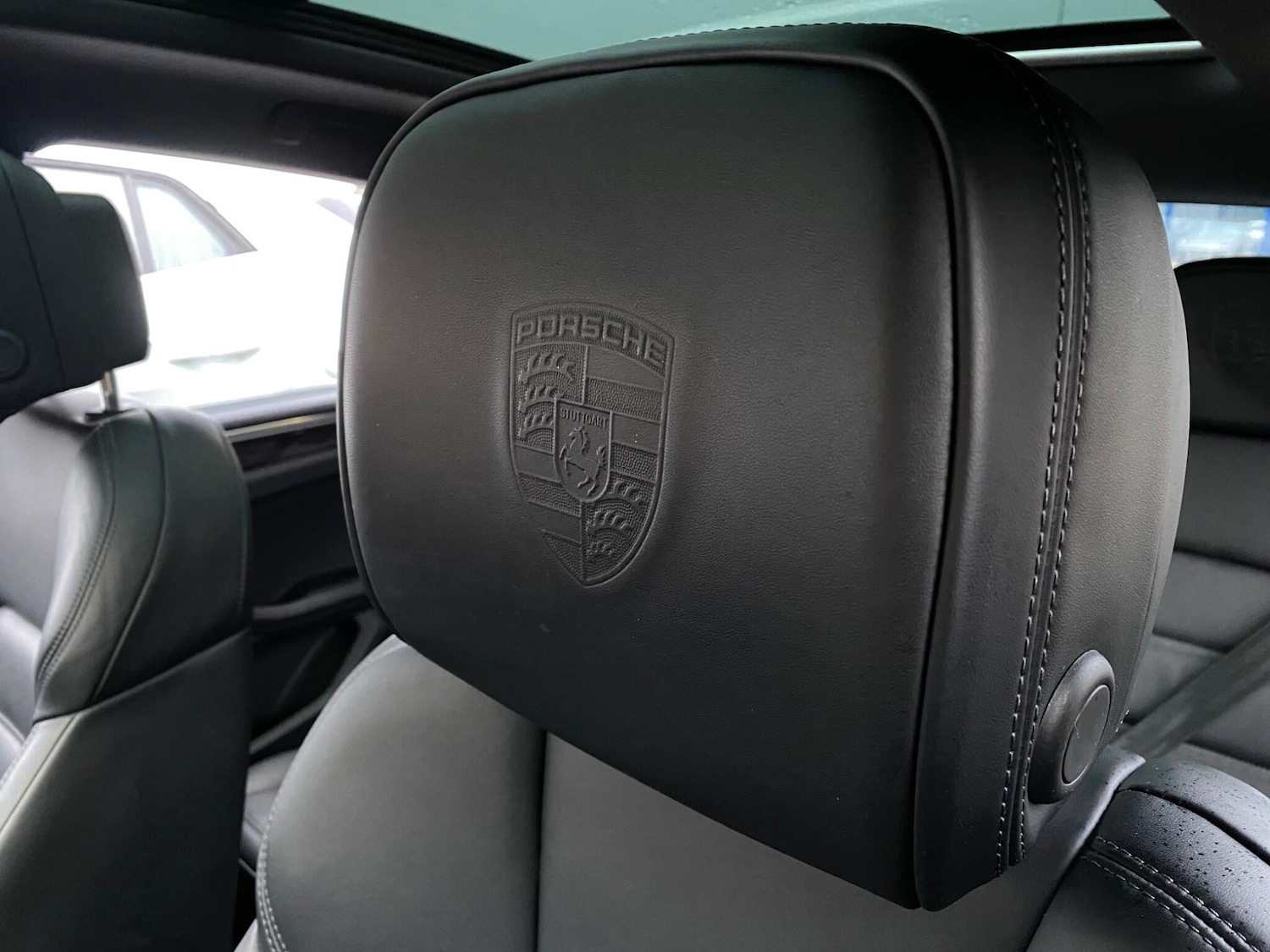 Used Porsche Macan 2023 for sale - 77574781: Photo 29