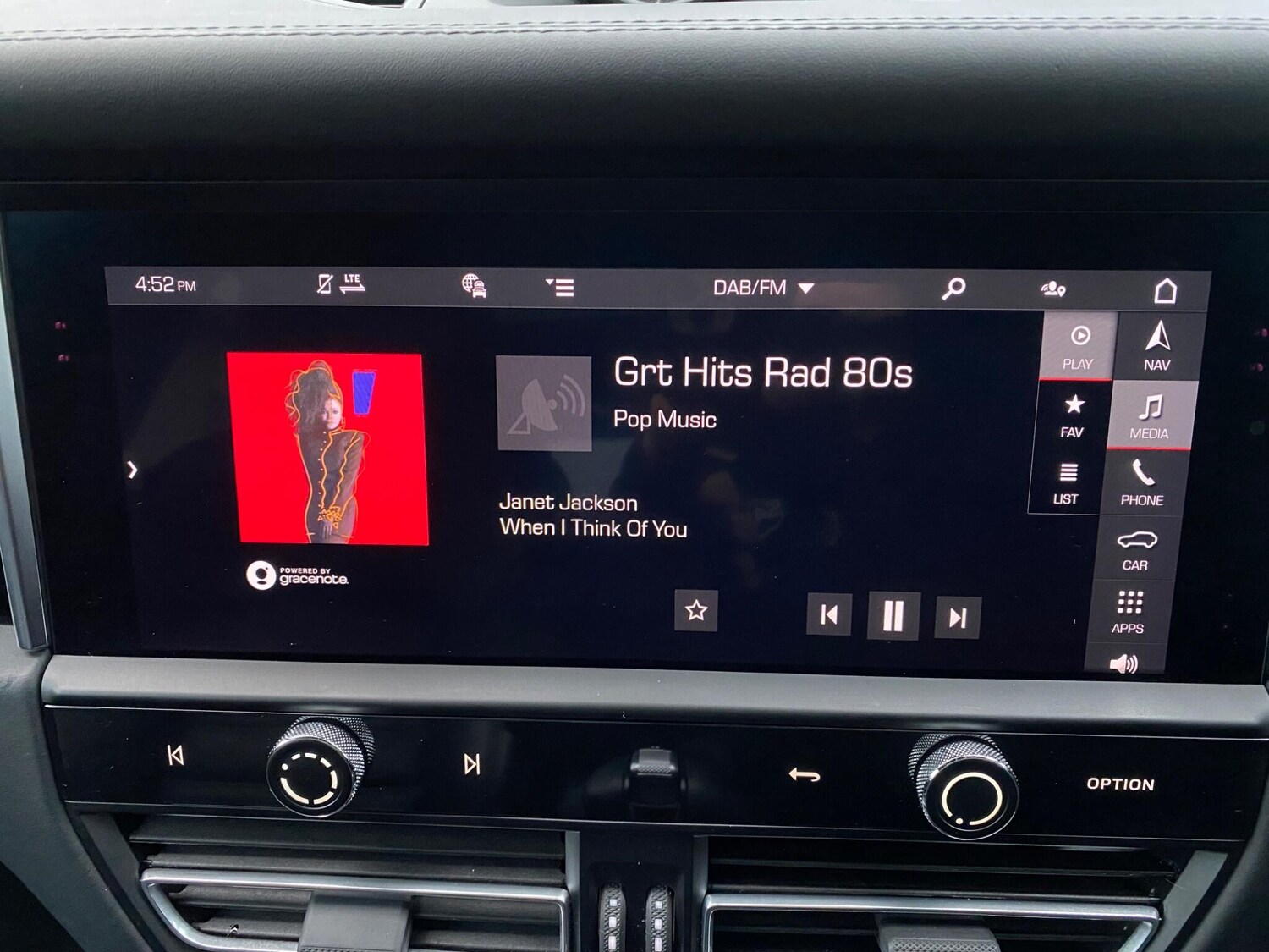 Used Porsche Macan 2023 for sale - 77574781: Photo 36