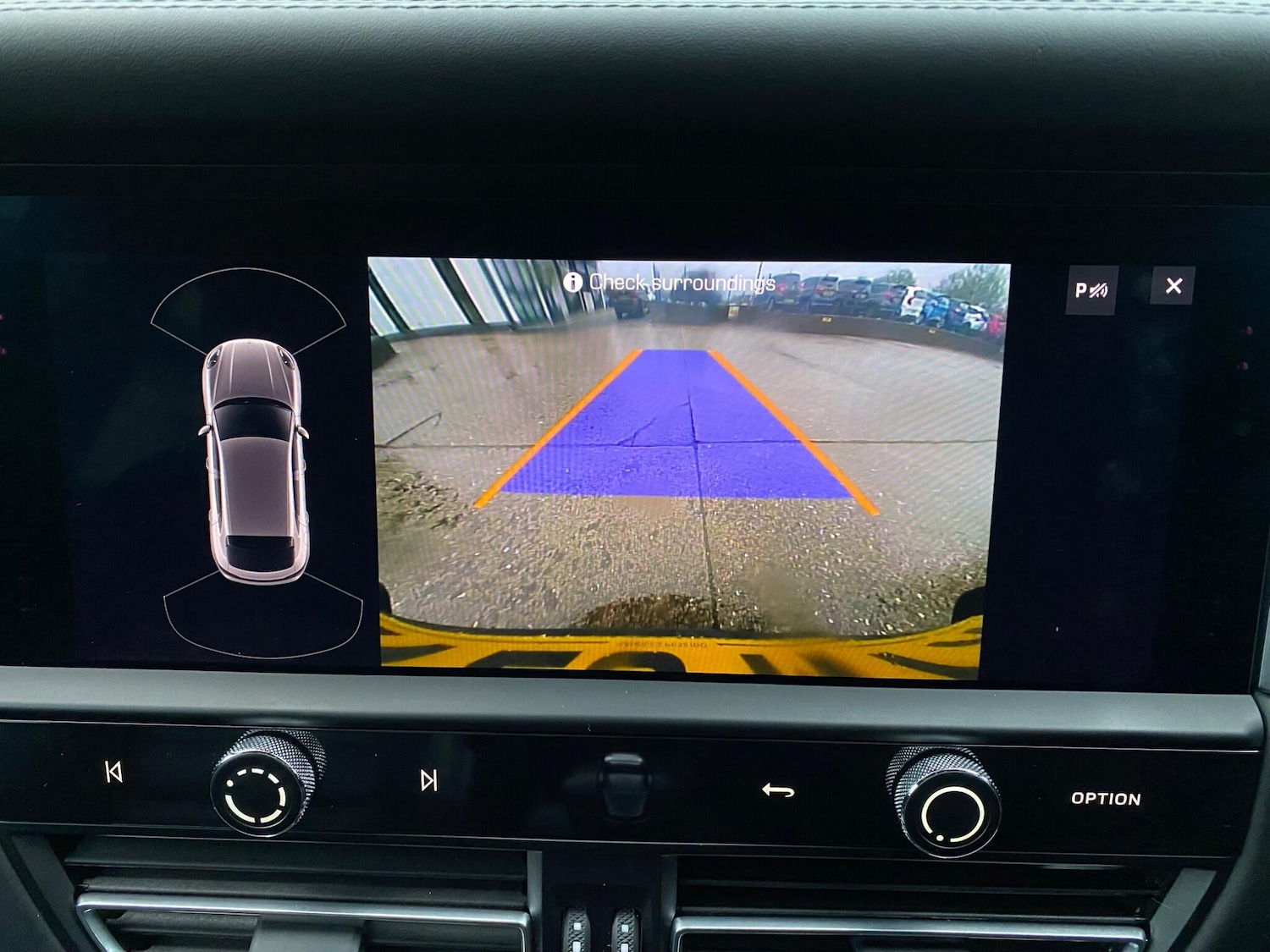 Used Porsche Macan 2023 for sale - 77574781: Photo 40