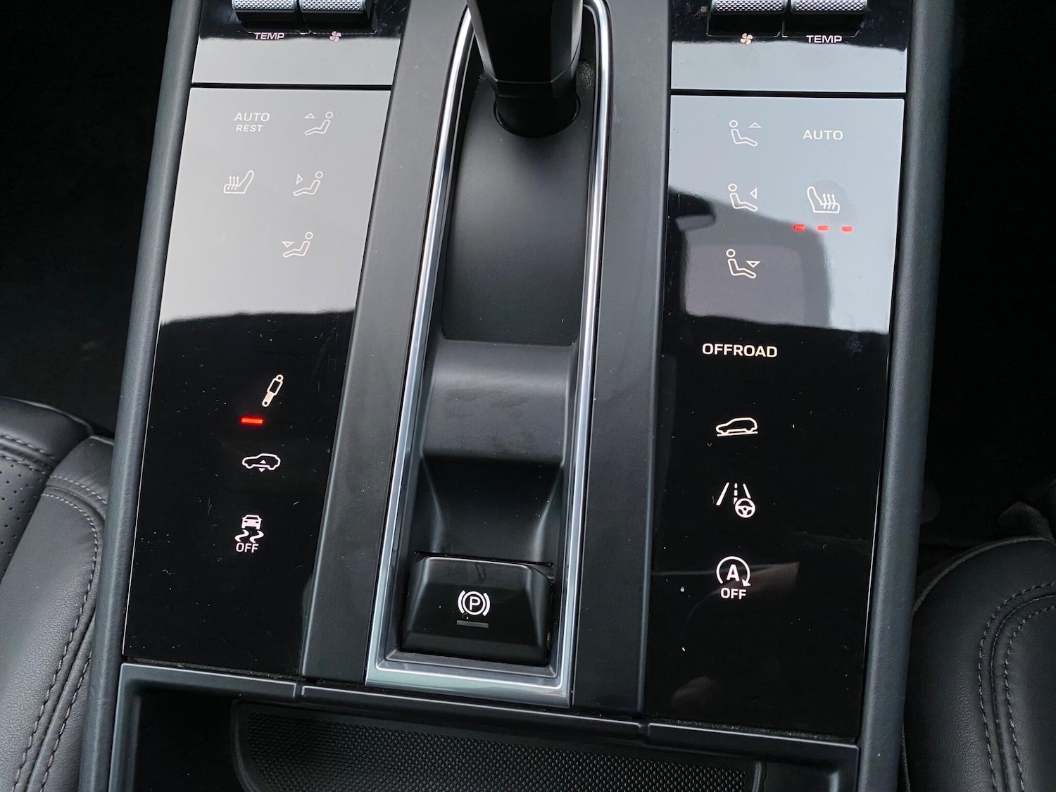 Used Porsche Macan 2023 for sale - 77574781: Photo 43