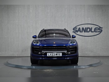 Used Porsche Macan 2023 for sale - 77574781: Photo
