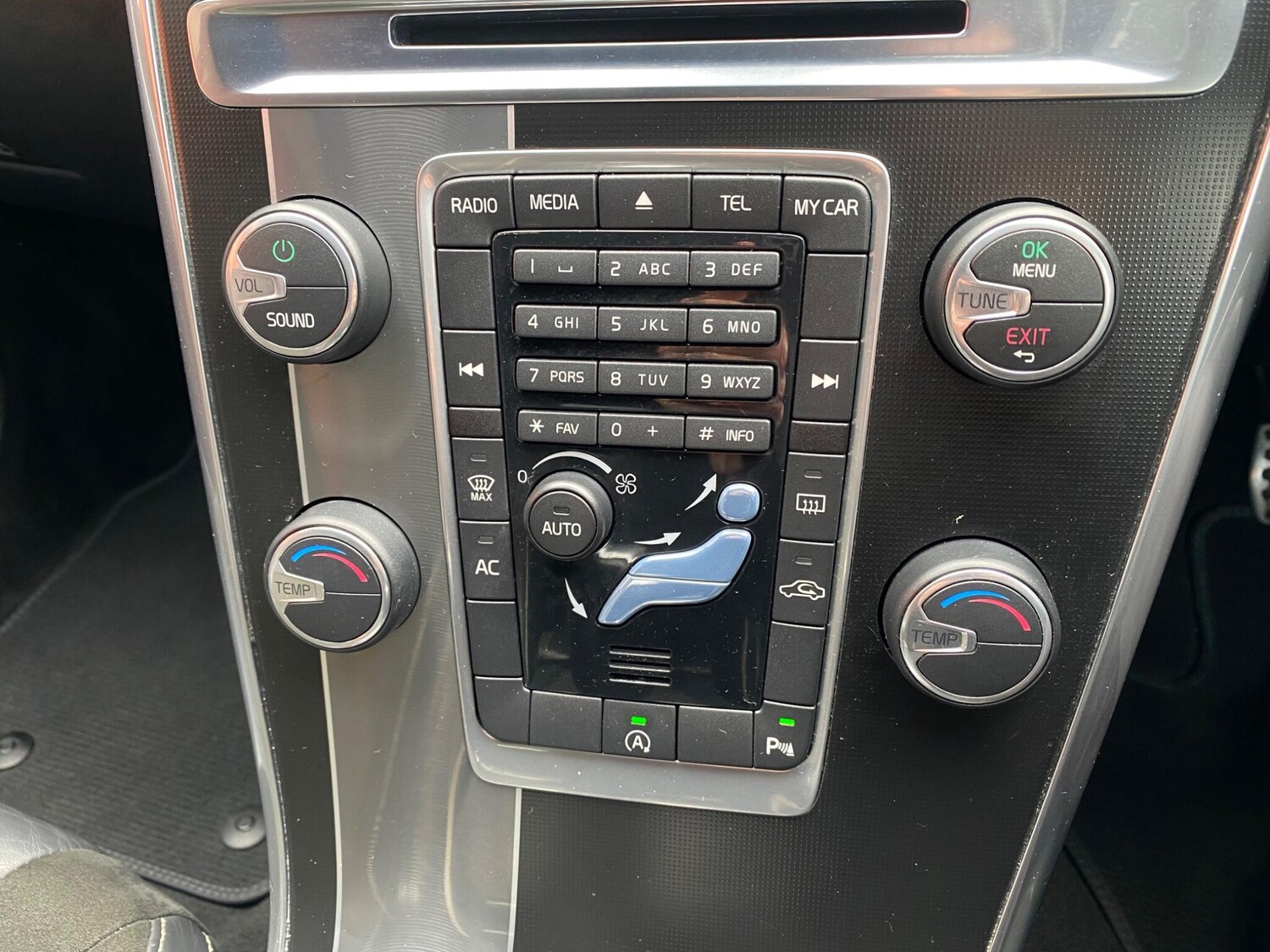 Used Volvo XC60 2016 for sale - 76988295: Photo 33