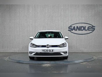 Used Volkswagen Golf 2020 for sale - 78577500: Photo