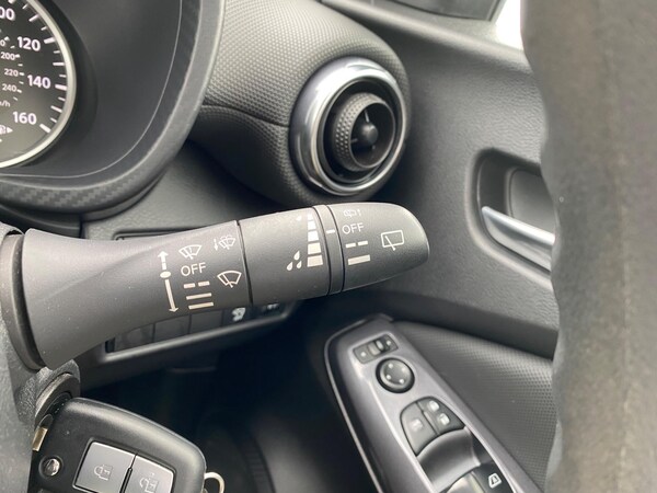 Used Nissan Juke 2022 for sale - 75531502: Photo 38