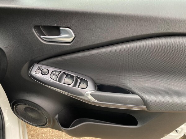 Used Nissan Juke 2022 for sale - 75531502: Photo 43
