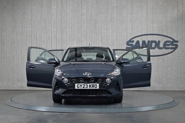 Used Hyundai i10 2023 for sale - 75200311: Photo 10